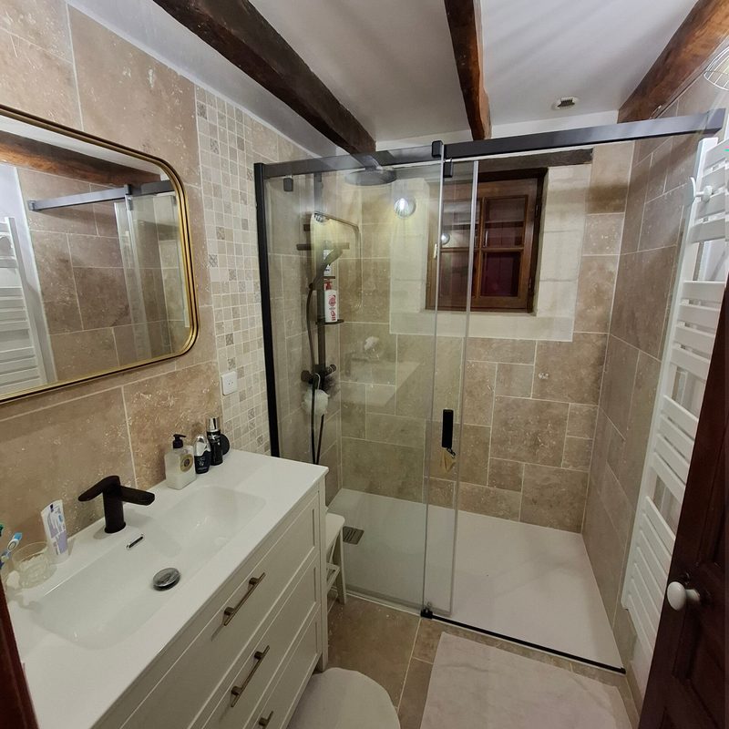 Douche à l'italienne